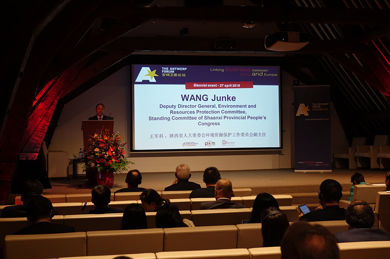 1524875072182682NNgh.jpg 市場(chǎng)_副本.jpg